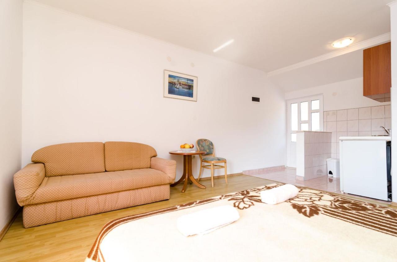 Apartmani Popovic Babino Polje Eksteriør bilde